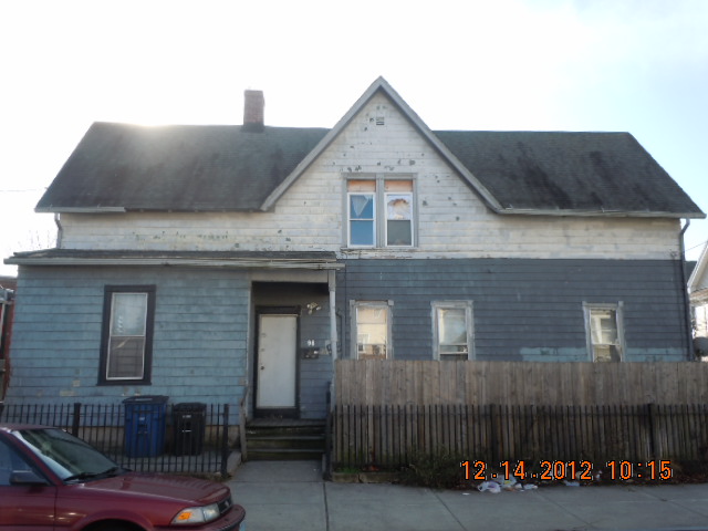 98 Clay Street, New Haven, CT 06513 