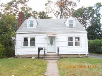 46 Hawthorne Street, Manchester, CT 06040 