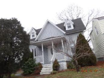 318 Jackson Ave, Bridgeport, CT 06606 