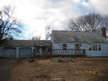 8 Melody Lane, East Granby, CT 06026 