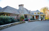 16 Cleft Rock Lane, Woodbridge, CT 06525 