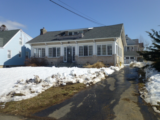 180 Washington Parkway, Stratford, CT 06615 