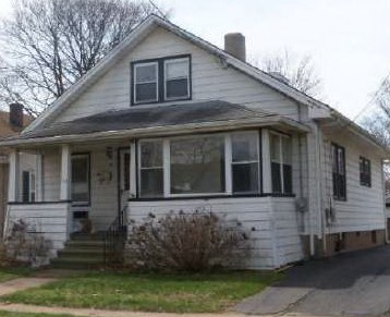 112 Frank St, East Haven, CT 06512 