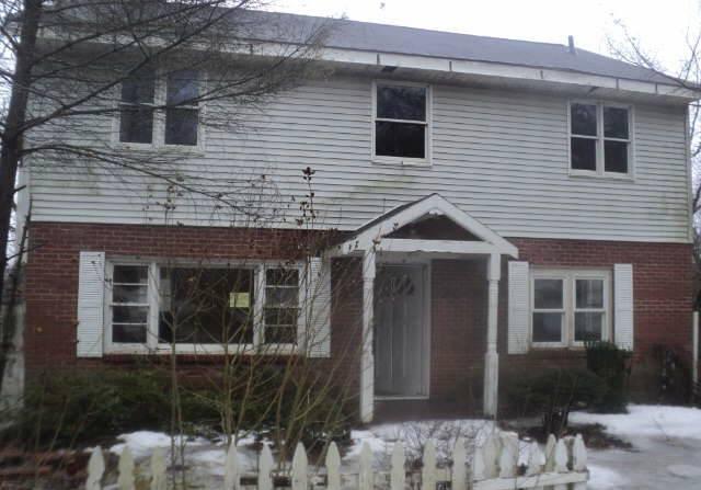 4 Darien Rd, New Fairfield, CT 06812 