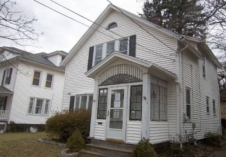 31 Judson Pl, Ansonia, CT 06401 