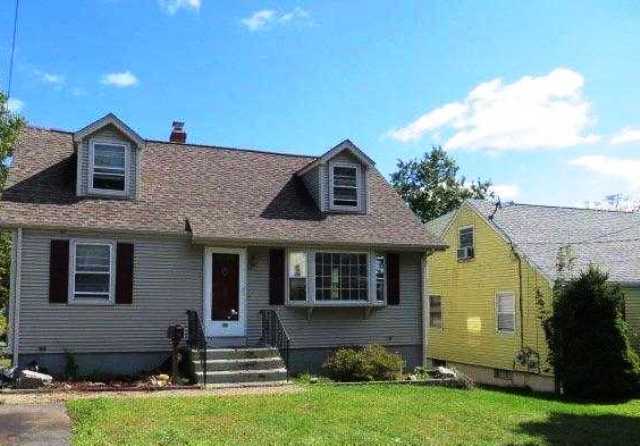 30 Roosevelt St, New Britain, CT 06051 