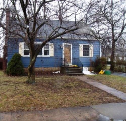 196 Highland St, West Haven, CT 06516 