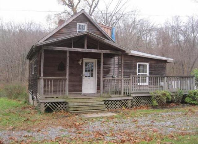 355 Berkshire Rd, Southbury, CT 06488 