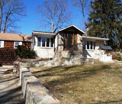 27 White Birch Ln, Stamford, CT 06905 