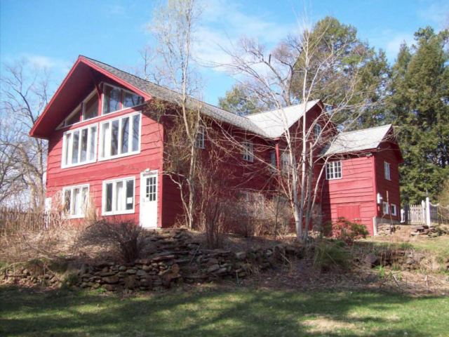 36 Woodcliff Drive, Granby, CT 06035 