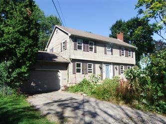 5 Cannondale Dr, Danbury, CT 06810 
