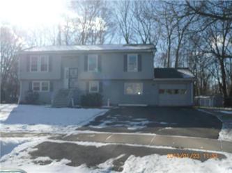 42 Fairway Ct, East Hartford, CT 06108 