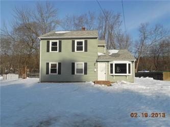 66 Willow Rd, East Haven, CT 06512 