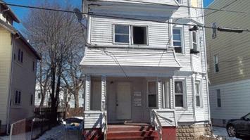 19 Richard St, New Haven, CT 06513 