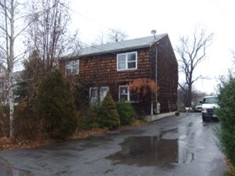 8 Ivy Pl #b, Norwalk, CT 06854 