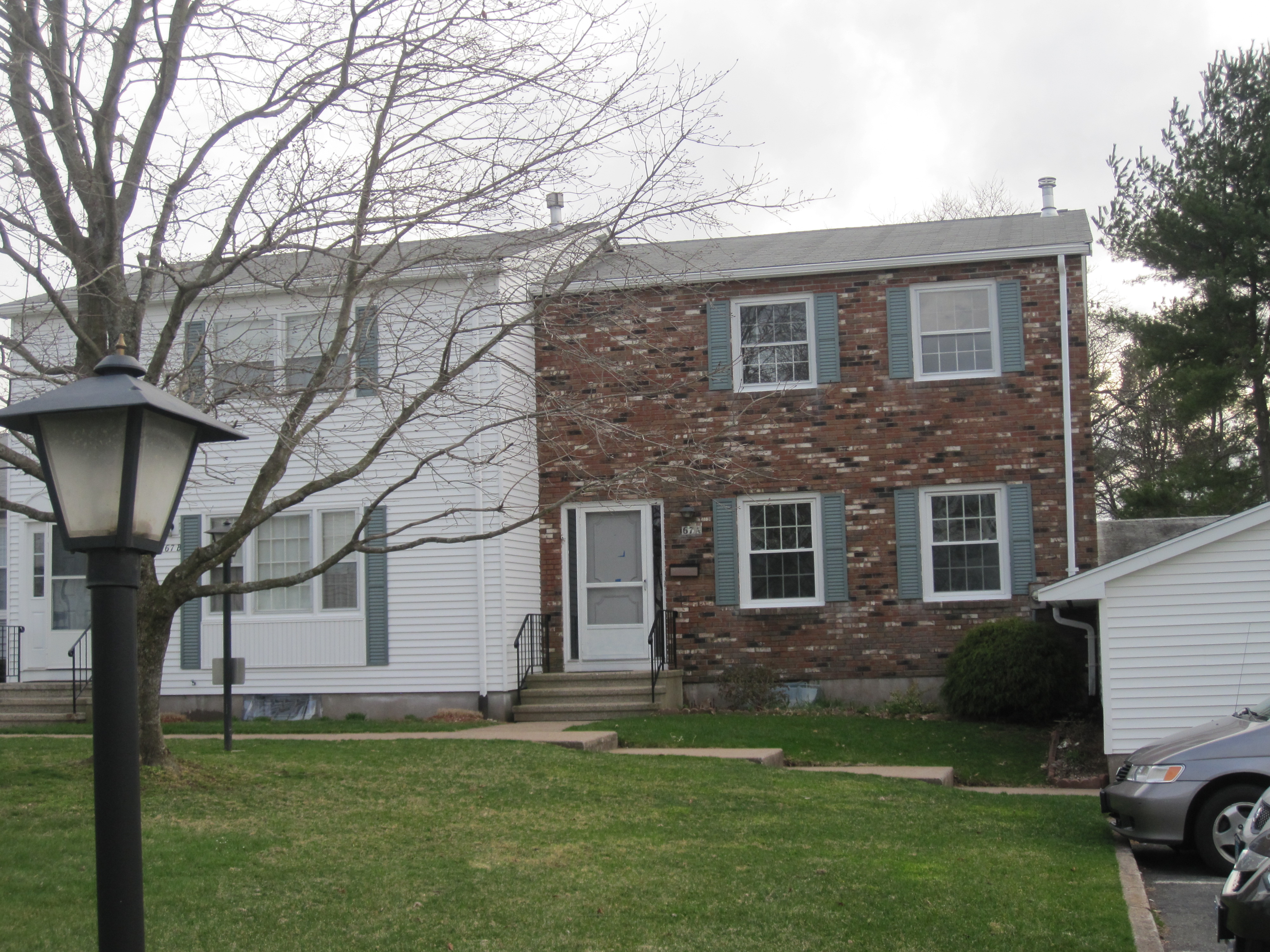 67a Ambassador Drive, Manchester, CT 06042 