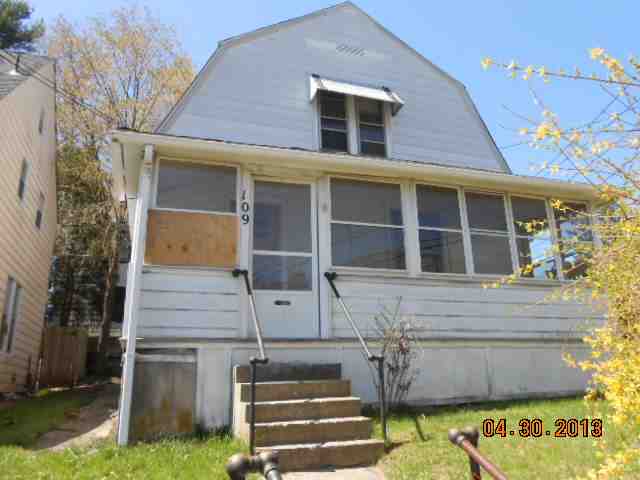 109 Park Rd, Waterbury, CT 06708 