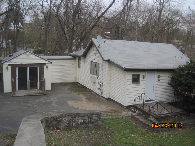 444 Pond Street, Bridgeport, CT 06606 