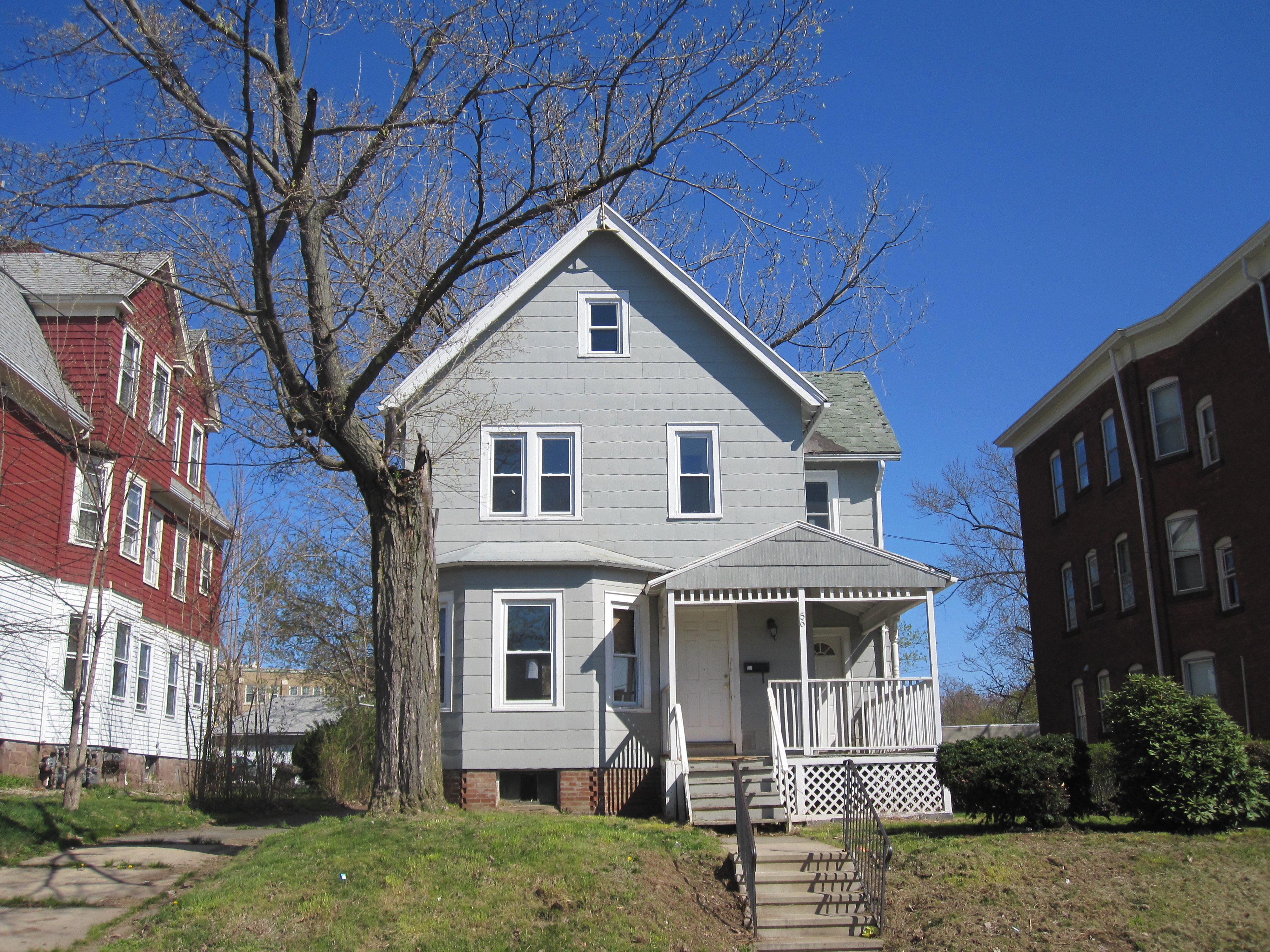 56 Whitmore St, Hartford, CT 06114 