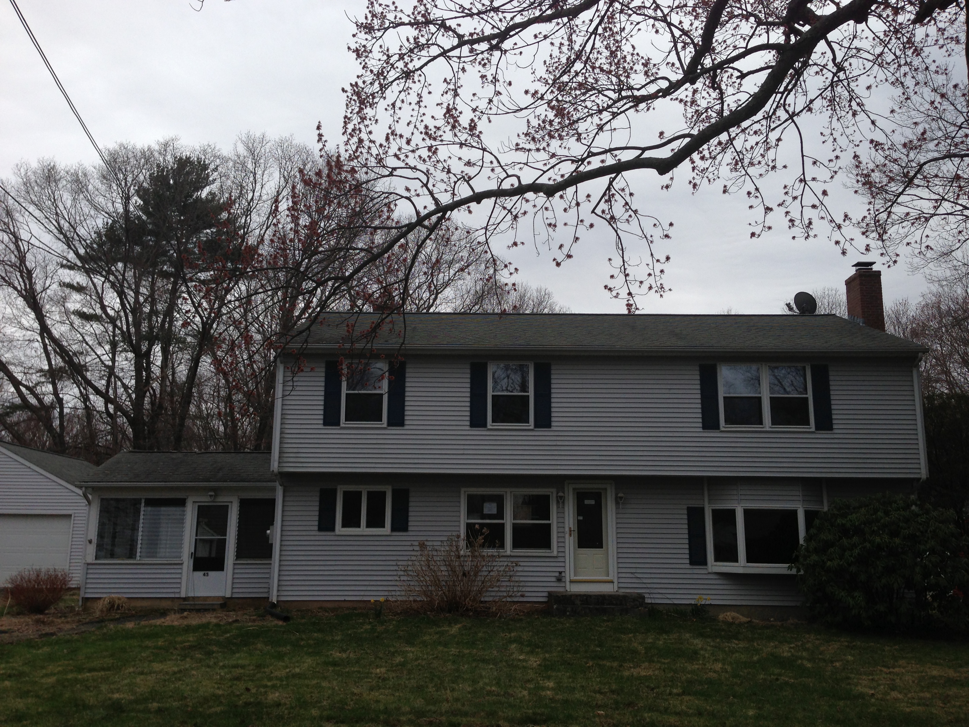 45 Haddam Neck Rd, East Hampton, CT 06424 