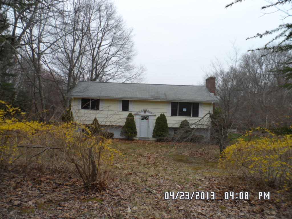 96 Slocum Rd, Hebron, CT 06248 