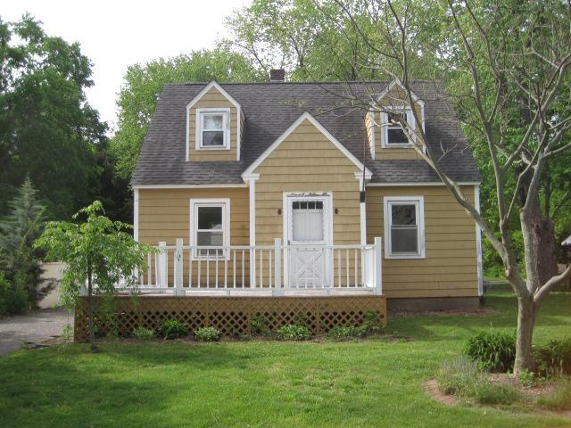 6 Bailey Ave, Wallingford, CT 06492 