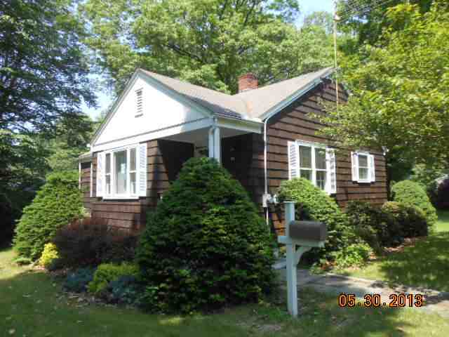 70 Black House Road, Trumbull, CT 06611 
