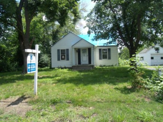 450 Abbe Rd, South Windsor, CT 06074 