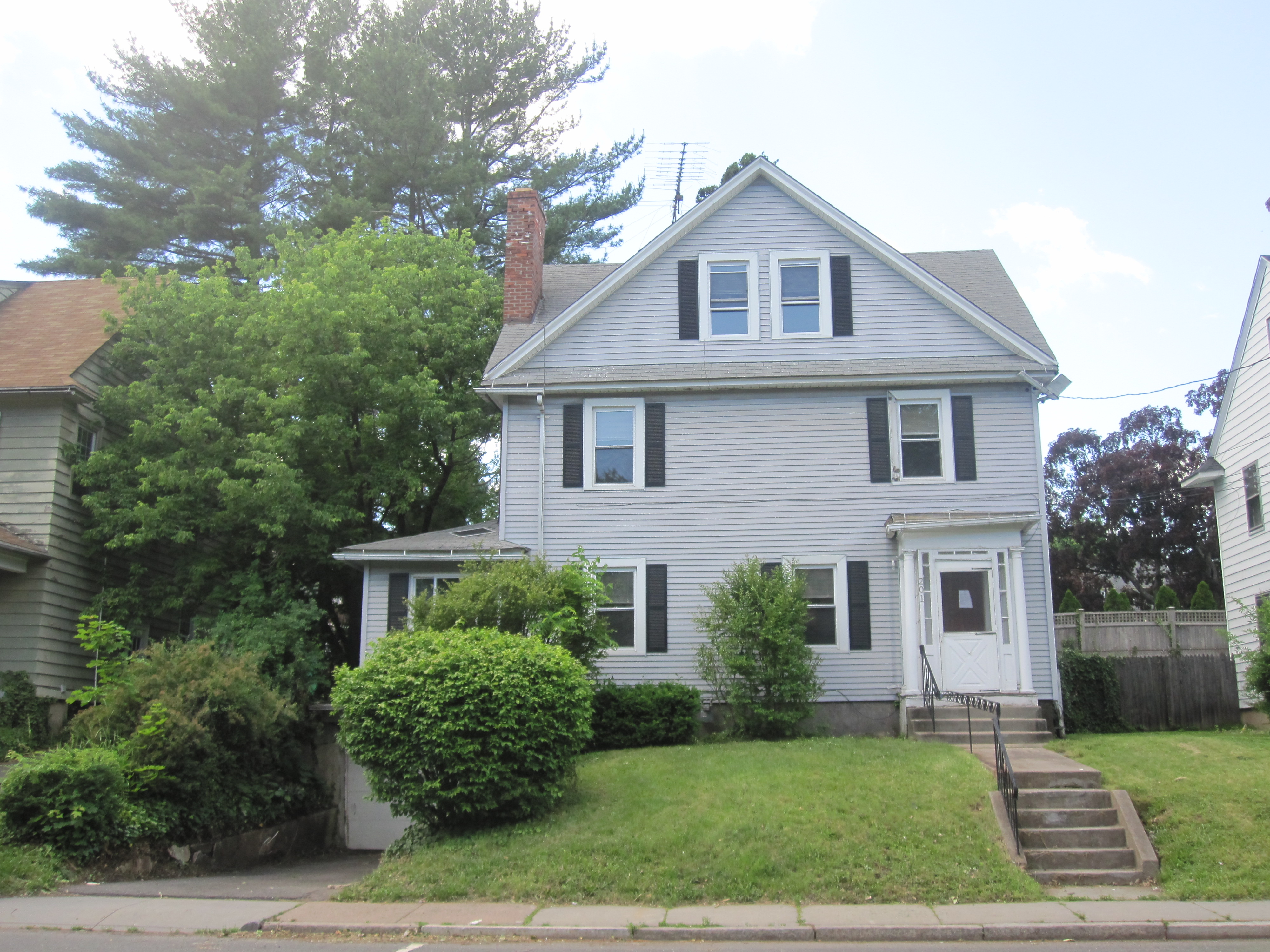 201 Whitney Street, Hartford, CT 06105 