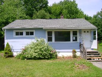 157 Pembroke Avenue, Waterbury, CT 06704 