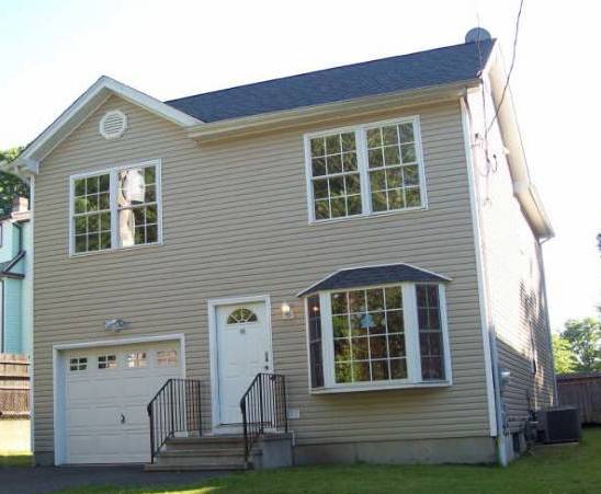 44 Wing Street, Bridgeport, CT 06606 