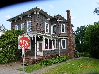 21 Jubilee St, New Britain, CT 06051 