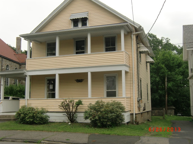 107 Pulaski Street, Torrington, CT 06790 