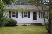 109 Spring Glen Road, Niantic, CT 06357 