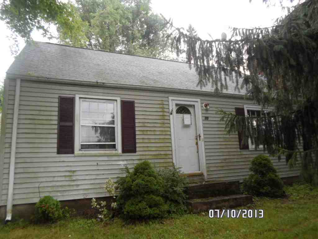 30 Swain Ave, Meriden, CT 06450 