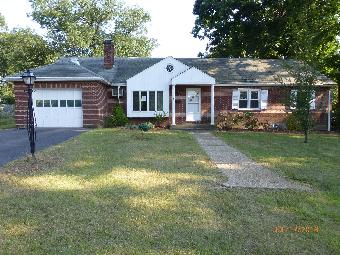 59 Hawthorne St, New Britain, CT 06053 