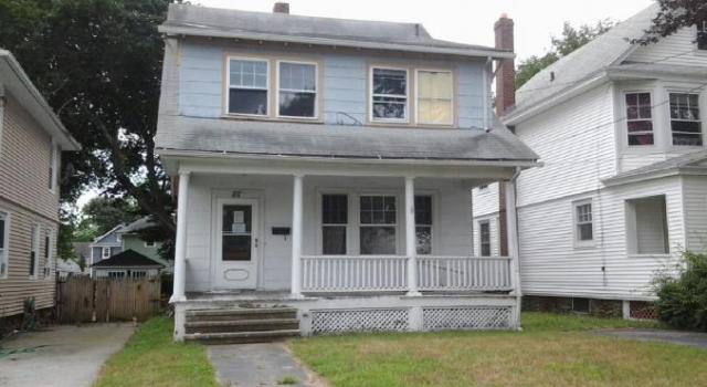 88 School Street, New London, CT 06320 