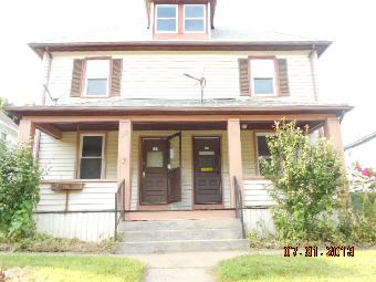 235-237 School St, Manchester, CT 06040 