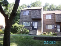 66 Hampton Park, Branford, CT 06405 