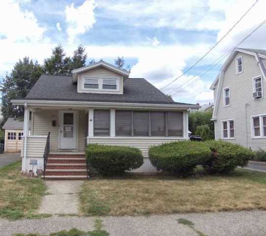 240 Norland Ave, Bridgeport, CT 06606 
