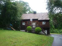 15 Edgewood Dr, Norwich, CT 06360 