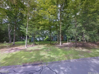 Charing Cross, Avon, CT 06001 