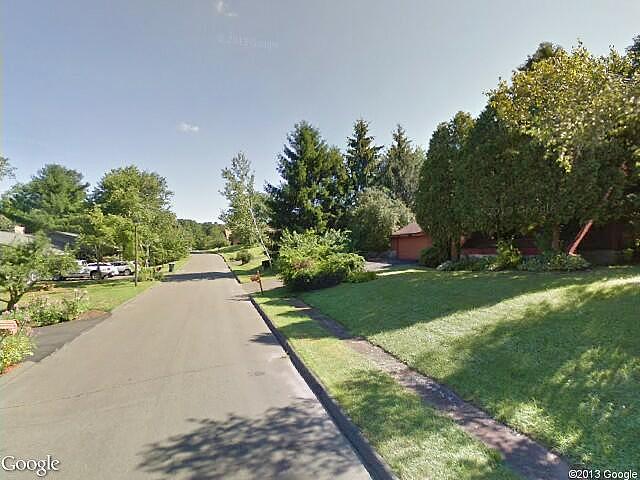 Red Clover Cir, Middletown, CT 06457 