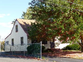 32 Benson St, New Britain, CT 06051 