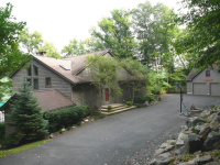 45 Sail Harbour Drive, New Fairfield, CT 06812 