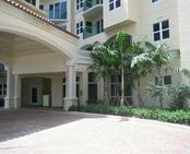 19900 E COUNTRY CLUB DR # 718, Aventura, FL 33180 