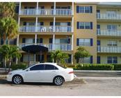 3701 JACKSON ST # 409, Hollywood, FL 33021 