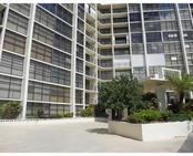 600 PARKVIEW DR # 230, Hallandale, FL 33009 