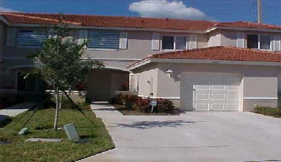 9105 Lily Bank Court, West Palm Beach, FL 33407 
