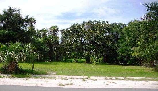 540 North Street, Daytona Beach, FL 32114 